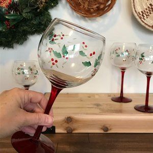 Pfaltzgraff Winterberry Collection, Hand painted